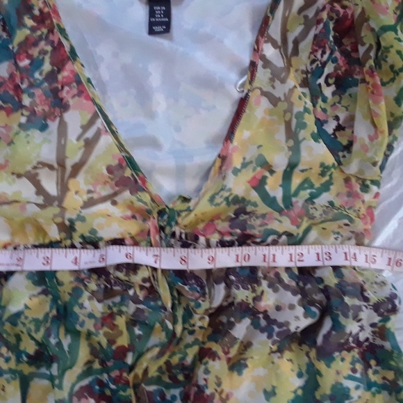 H&M Dress Size 4 Floral Mini Boho Dress - Picture 6 of 8